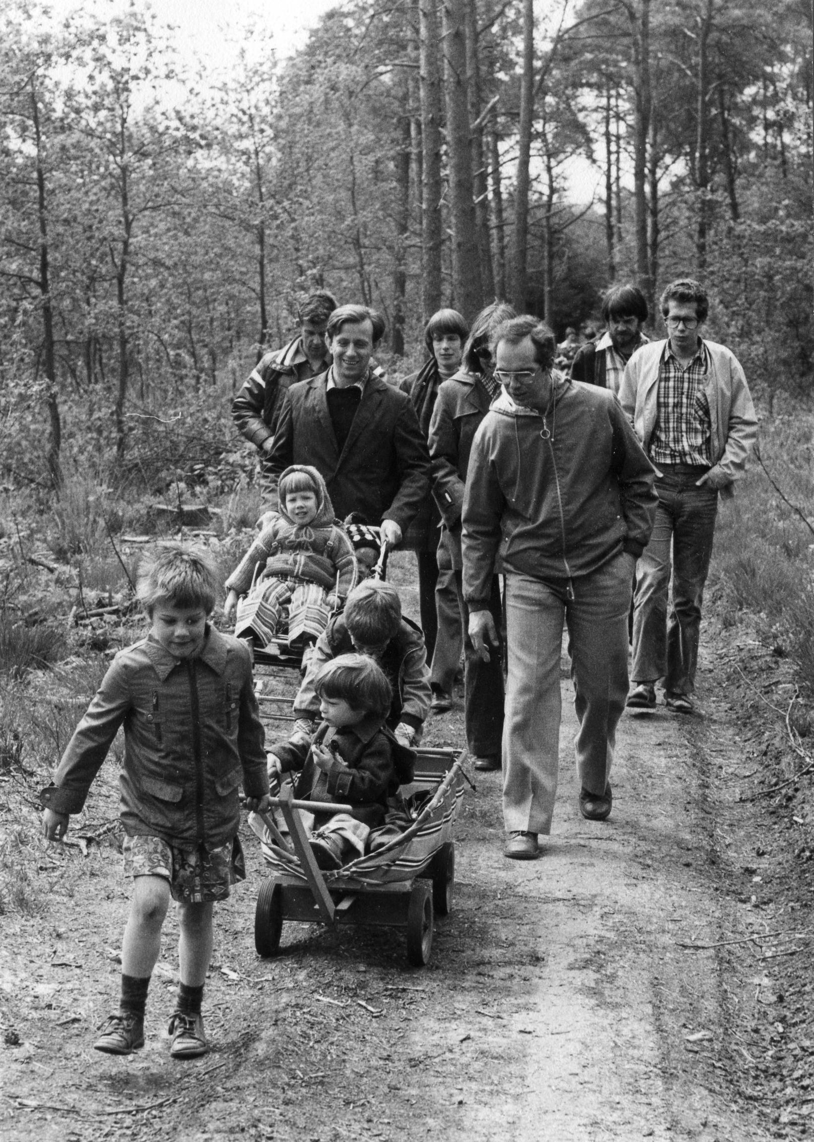 1966-014.jpg