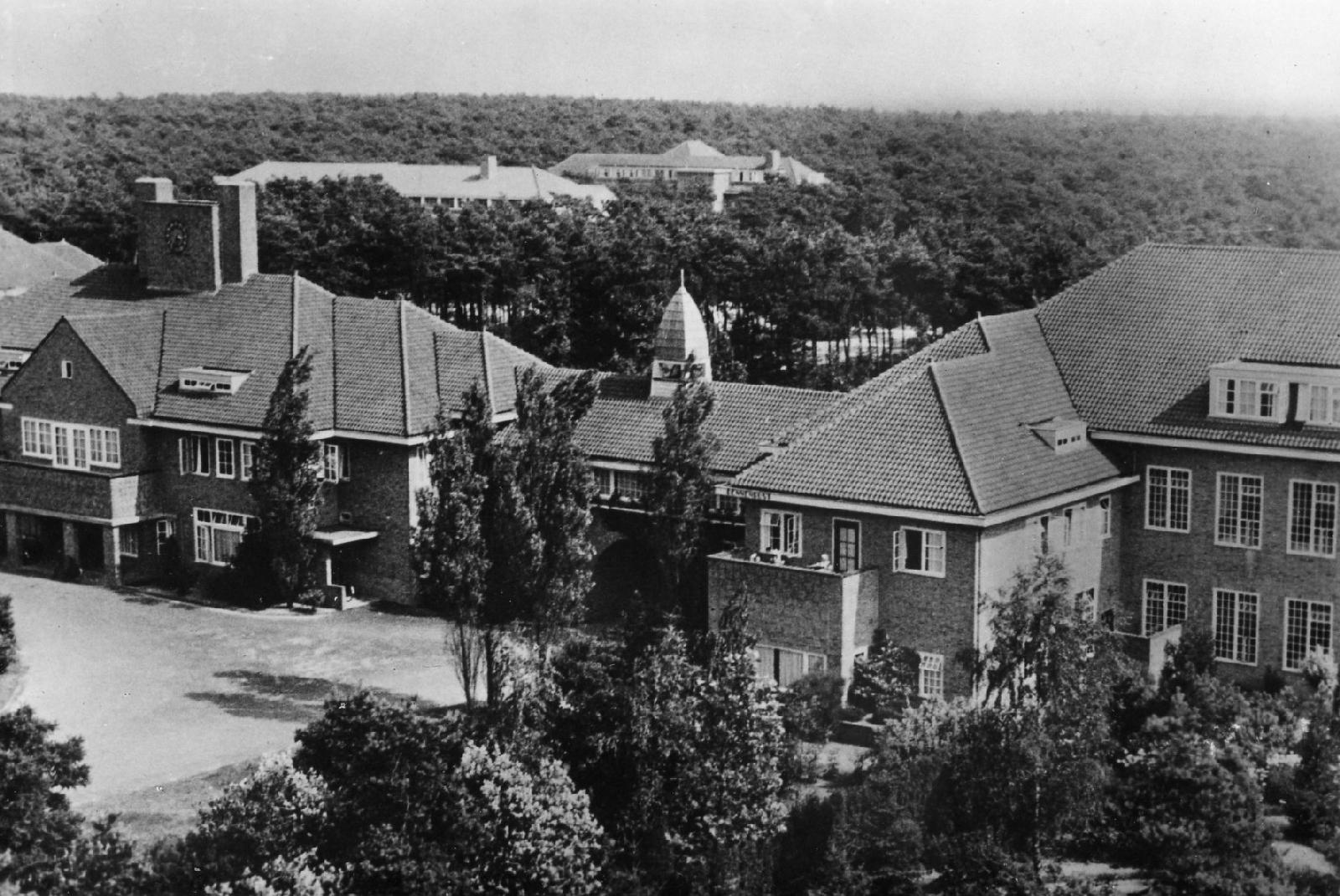 Z&S_008_Hoofdgebouw.jpg